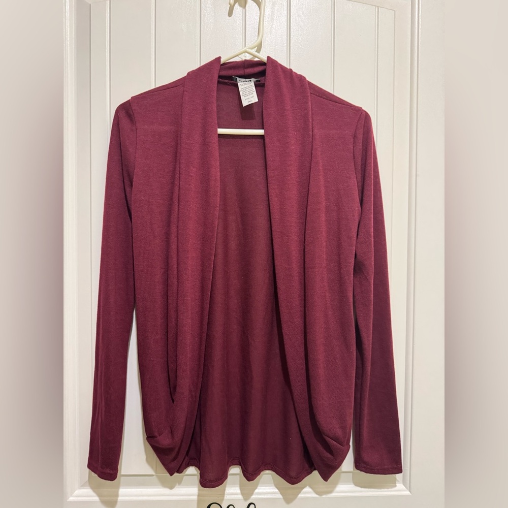 Elegant Burgundy Women's Cardigan